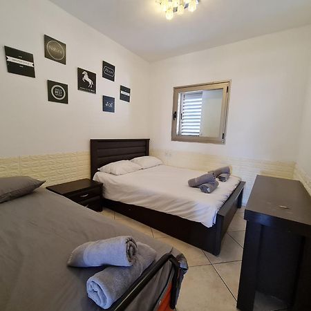 Amdar Holiday Apartments Eilat Room photo